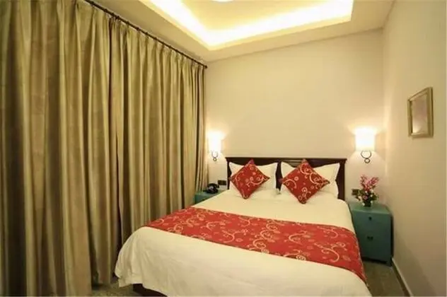 Basic Oda, 1 Büyük (Queen) Boy Yatak