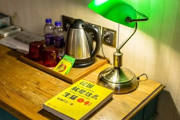 Standard Oda, 1 Büyük (Queen) Boy Yatak