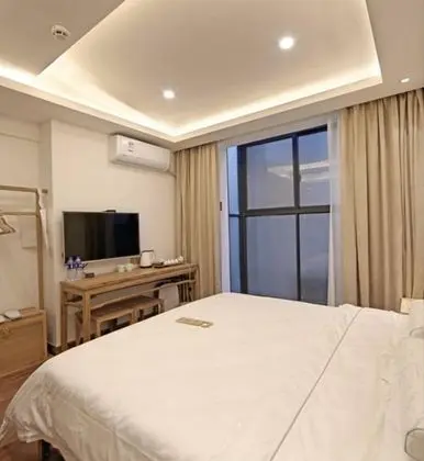 Comfort Tek Büyük Yataklı Oda
