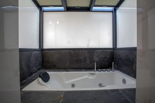 Basic Çatı Katı (Loft)