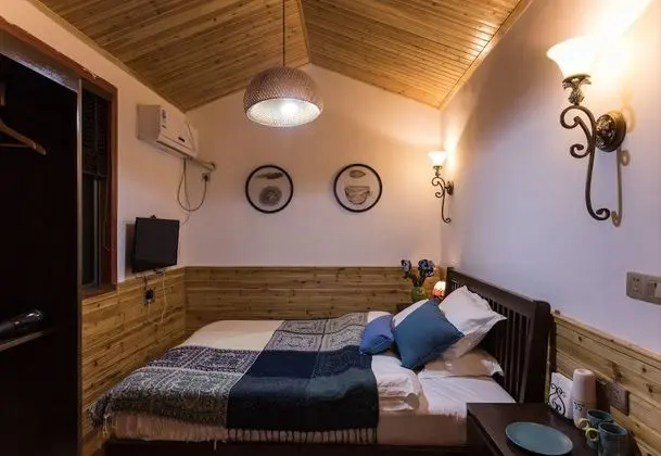 Classic Tek Büyük Yataklı Oda