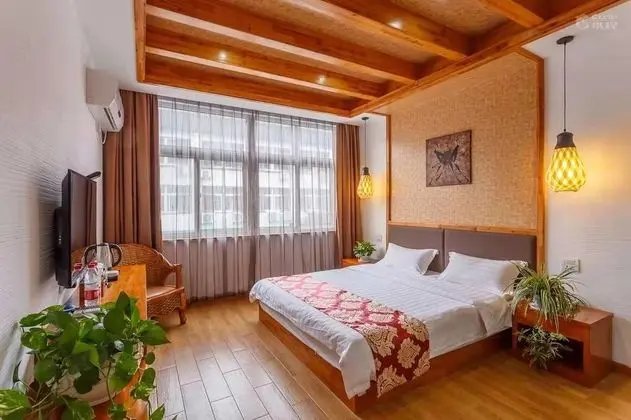 Comfort Tek Büyük Yataklı Oda