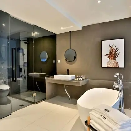 Superior Tek Büyük Yataklı Oda, Balkon