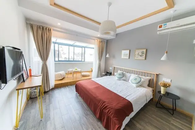 Comfort Tek Büyük Yataklı Oda