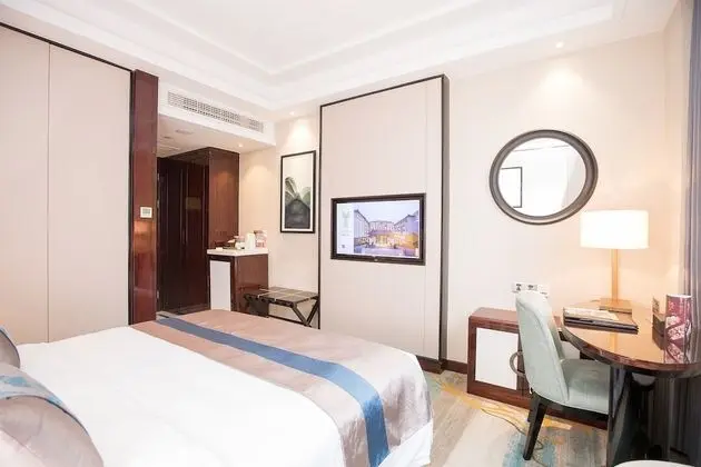 Comfort Tek Büyük Yataklı Oda