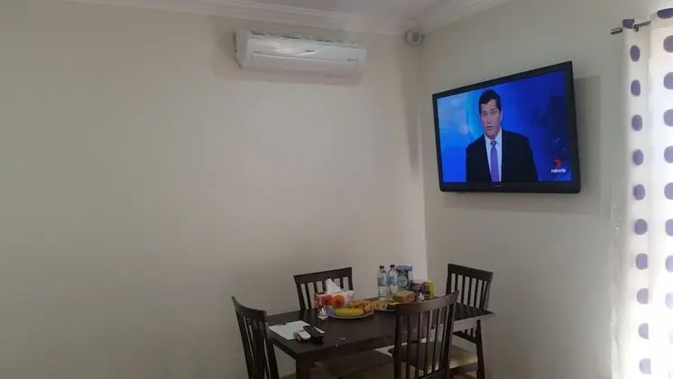 Deluxe Stüdyo, 1 En Büyük (King) Boy Yatak