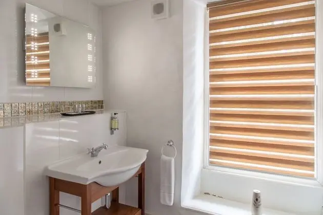 Luxury Tek Büyük Yataklı Oda