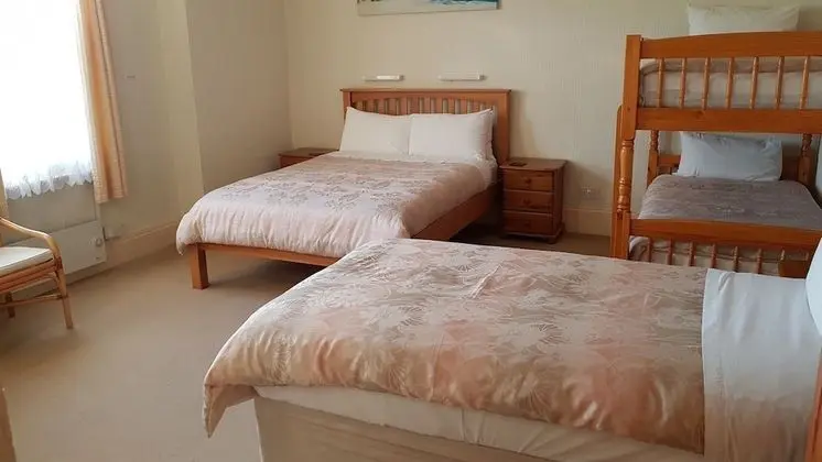 Süit, Banyolu/Duşlu (2 Adults & 3 Children)
