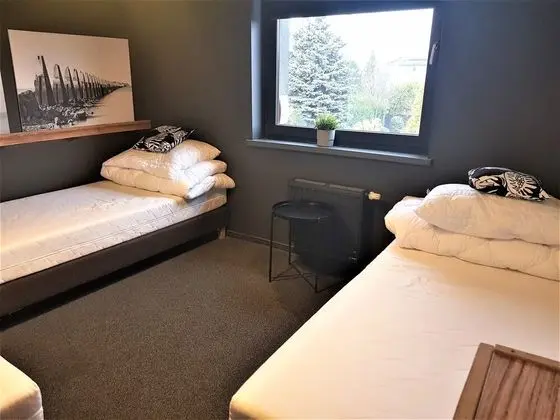 Üç Kişilik Oda (P1)