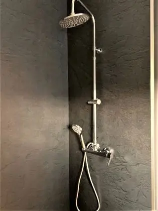 Üç Kişilik Oda (P1)