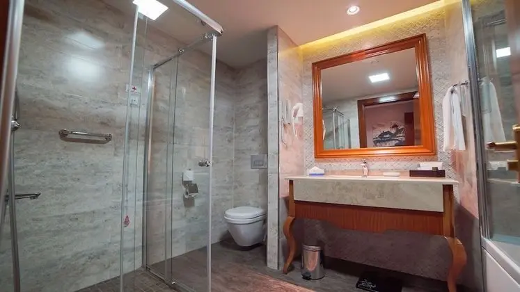 Standard Oda, 1 En Büyük (King) Boy Yatak, Sigara İçilmez