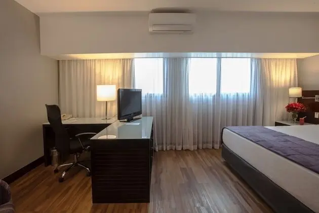 Luxury Oda, 1 En Büyük (King) Boy Yatak