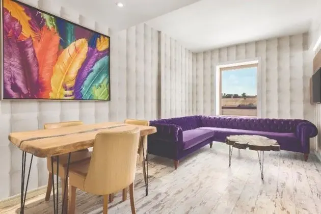 Premium Suite Oda