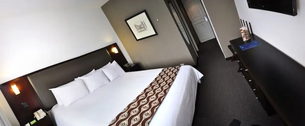 Oda, 1 En Büyük (King) Boy Yatak, Sigara İçilmez