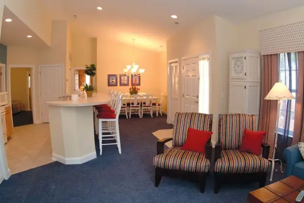 Suit Four Bedrooms