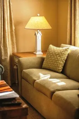 Suit Three Bedrooms