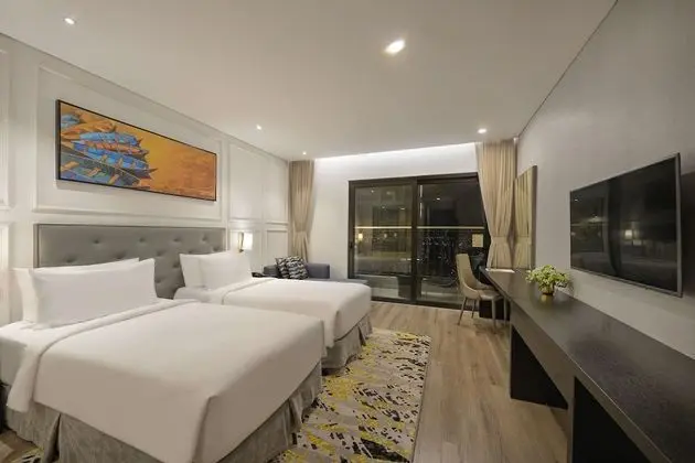 Deluxe İki Ayrı Yataklı Oda, Balkon, Şehir Manzaralı