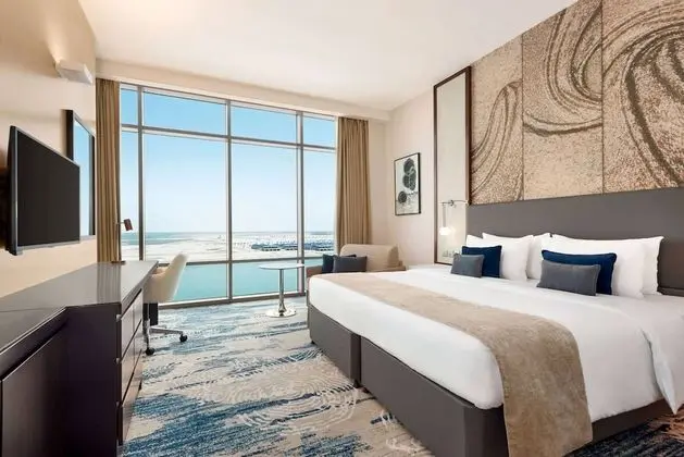 Deluxe King Room Sea View