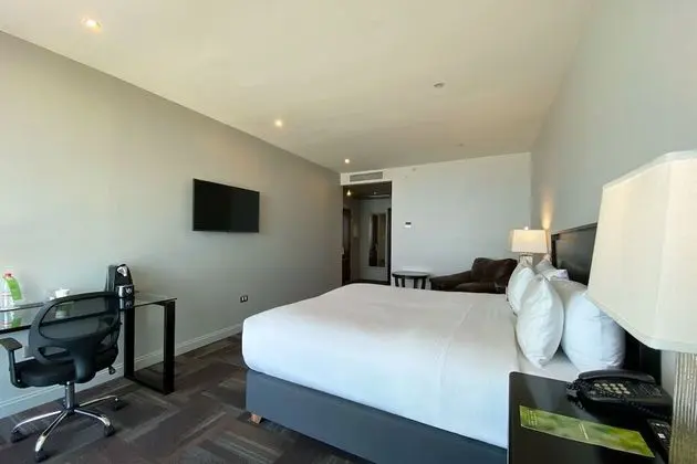 Deluxe Oda, 1 Çift Kişilik Yatak, Sigara İçilmez (Oceanfront View)