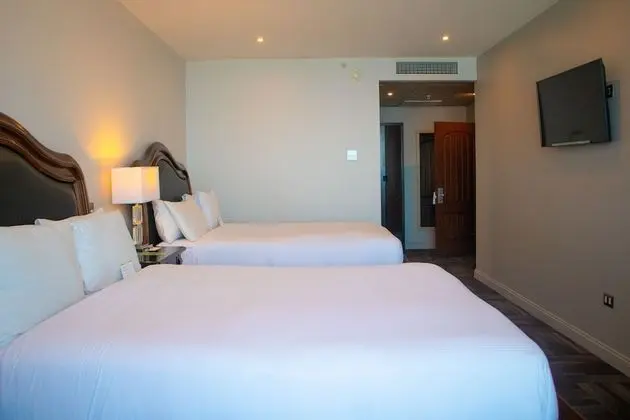 Deluxe Oda, 2 Çift Kişilik Yatak, Sigara İçilmez (Oceanfront View)