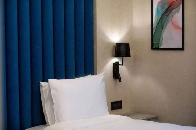 Standard Oda, 1 En Büyük (King) Boy Yatak, Sigara İçilmez