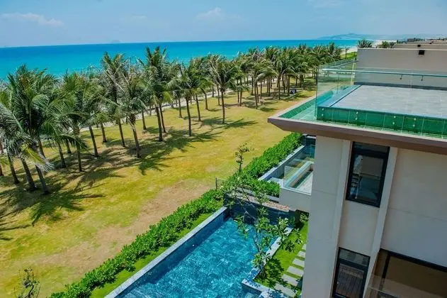Villa, 4 Yatak Odası, Denize Sıfır