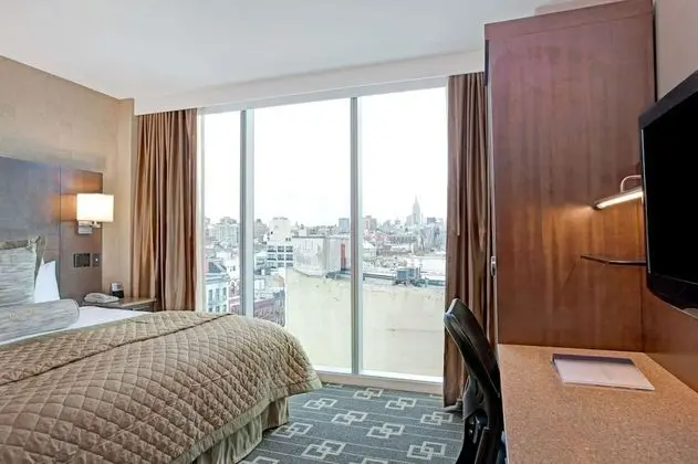 Executive Oda, 1 Büyük (Queen) Boy Yatak, Sigara İçilmez (High Floor)