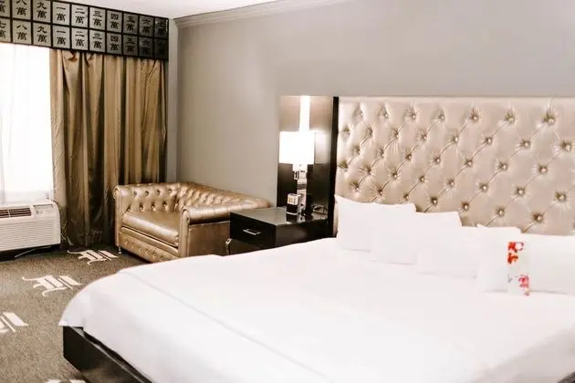 Oda, 1 En Büyük (King) Boy Yatak, Sigara İçilmez, Balkon