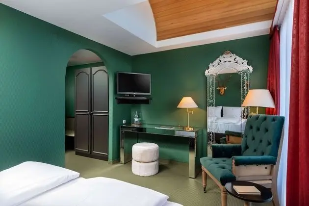 Comfort Tek Büyük Yataklı Oda