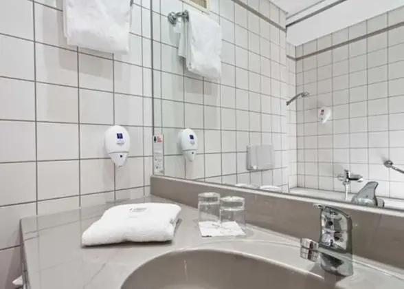 Superior İki Ayrı Yataklı Oda