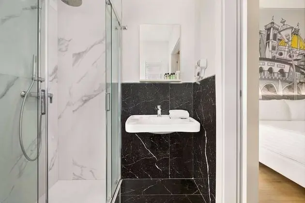 Oda, 1 Çift Kişilik Yatak, Engellilere Uygun, Sigara İçilmez