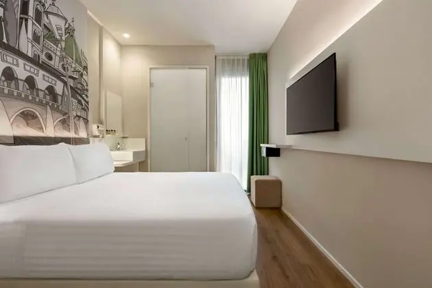 Standard Oda, 1 Büyük (Queen) Boy Yatak, Sigara İçilmez