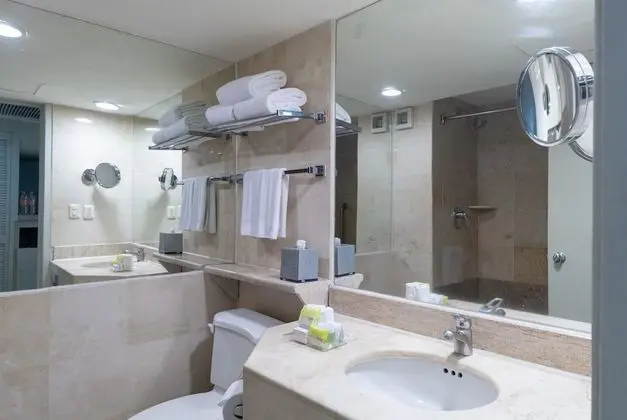 Oda, 1 En Büyük (King) Boy Yatak, Sigara İçilmez, Business Dinlenme Salonu Kullanımı