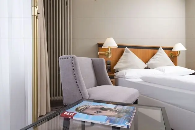 Superior Tek Büyük Yataklı Oda