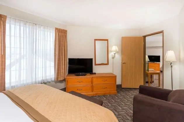 Süit, 1 En Büyük (King) Boy Yatak, Sigara İçilmez (One-Bedroom Suite)