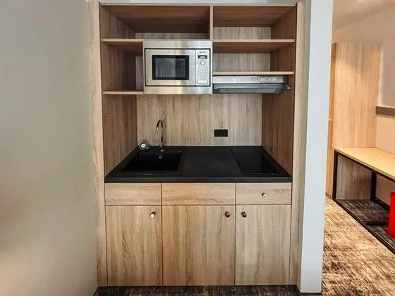 Standard Oda, 2 Tek Kişilik Yatak, Sigara İçilmez, Küçük Mutfak