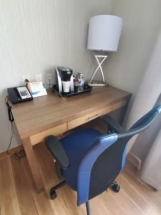 Oda, 2 Büyük (Queen) Boy Yatak, Sigara İçilmez (Pet Friendly)