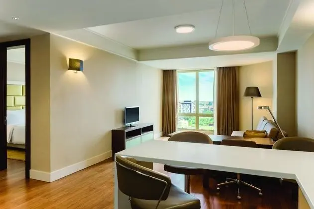 Residence, Şehir Manzaralı