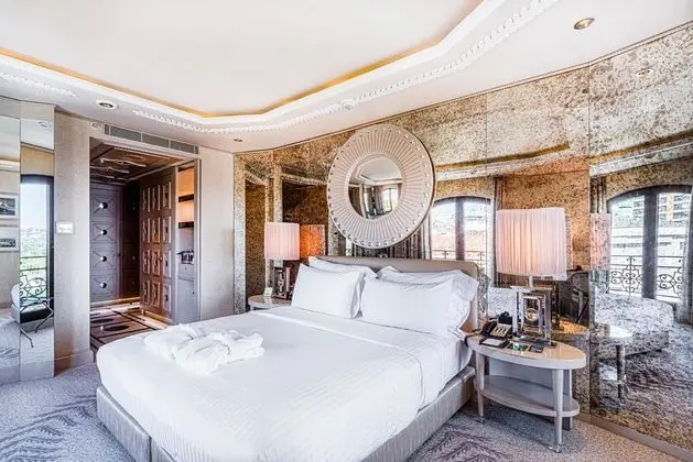Corner Suite,Marina Manzaralı
