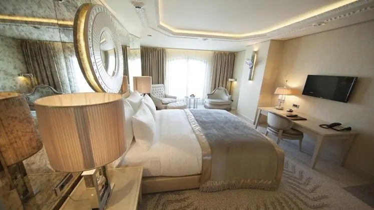 Deluxe Oda, Kısmi Deniz Manzaralı