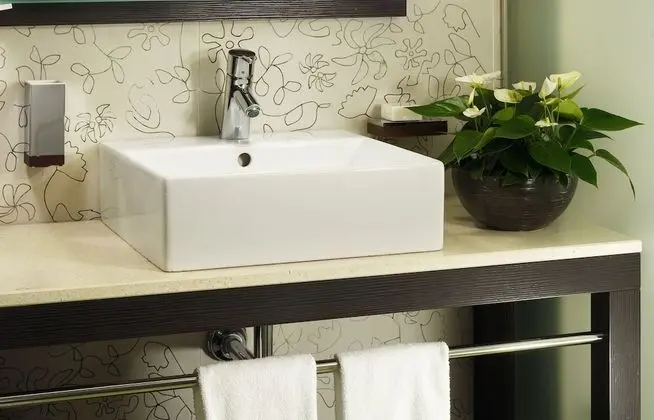 Oda, 1 En Büyük (King) Boy Yatak (Guest Room)