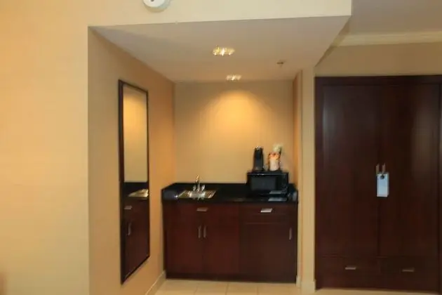 Junior Suite, 1 King Bed, Non Smoking