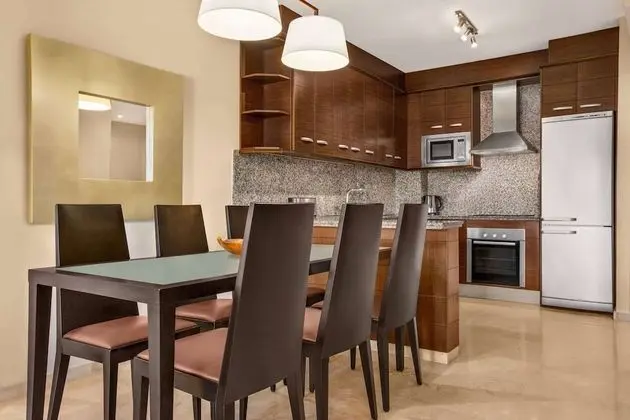 Süit, 2 Yatak Odası, Sıcak Su Havuzu (Full Kitchen)