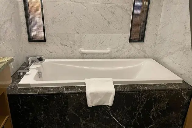 Superior Oda, 1 En Büyük (King) Boy Yatak, Sigara İçilebilir