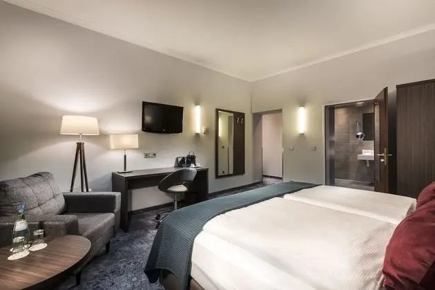 Deluxe Tek Büyük Yataklı Oda (Domblick)