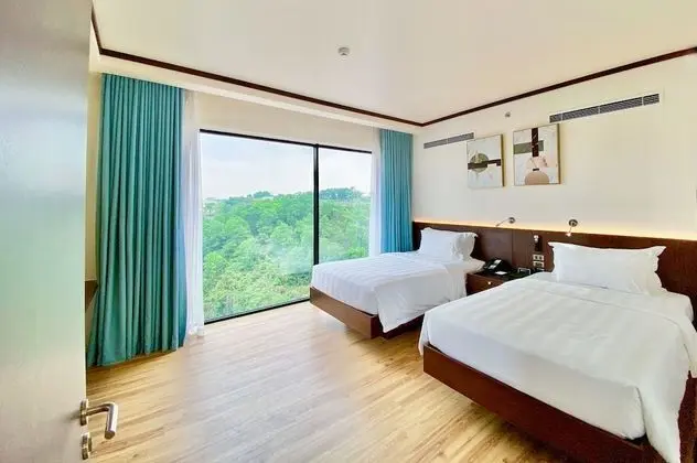 Family Süit, 2 Yatak Odası, Sigara İçilmez (1 King Bed and 2 Twin Beds)