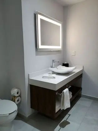 Oda, 1 En Büyük (King) Boy Yatak, Sigara İçilmez