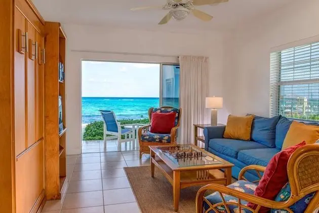 Beachfront 2 Bedroom Condo