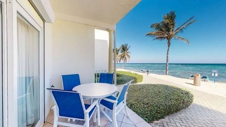 Beachfront 2 Bedroom Condo