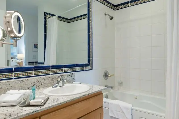 Beachfront 2 Bedroom Condo
